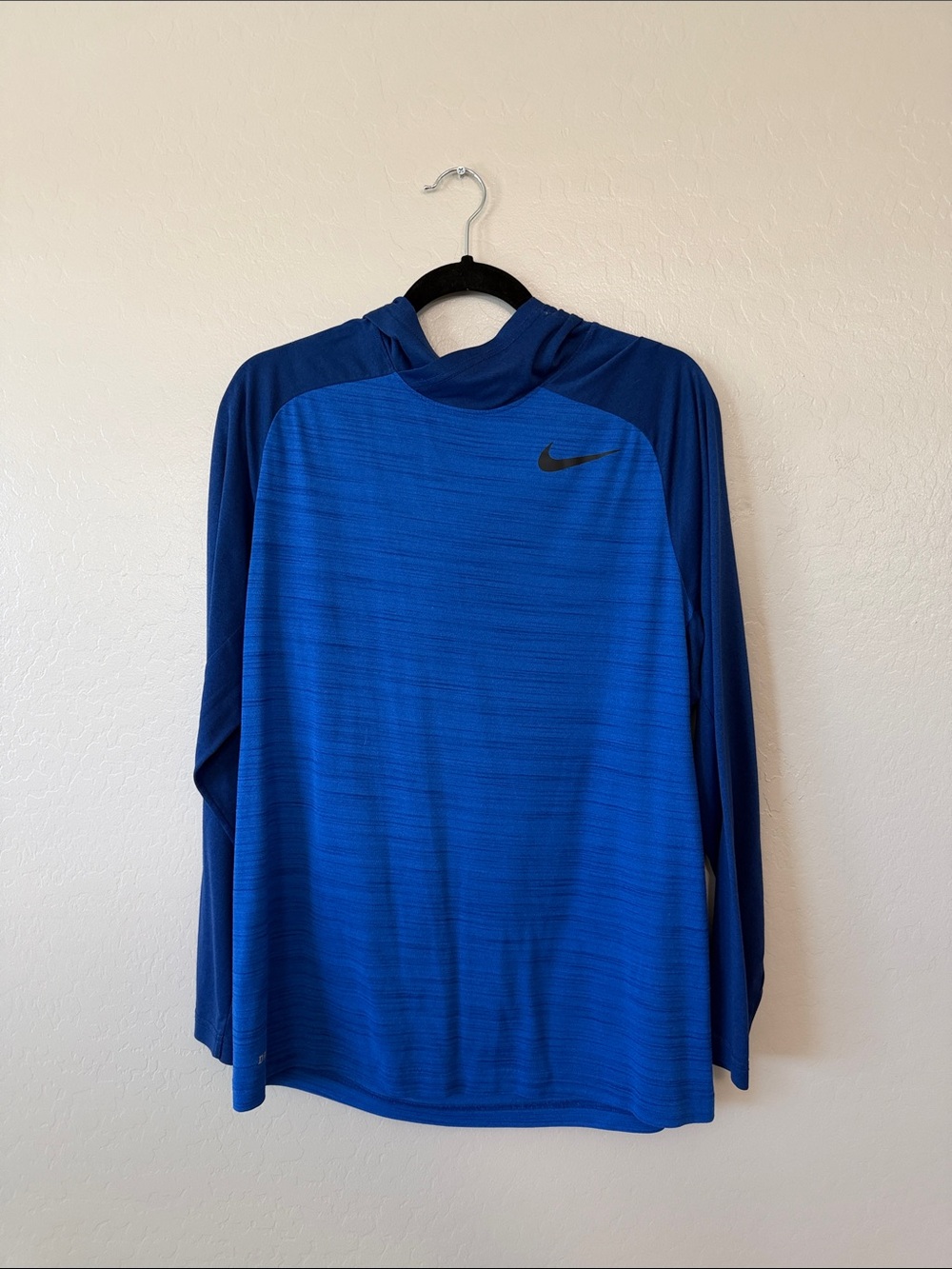 Nike Royal Blue and Navy Long Sleeve Hooded Performance Top